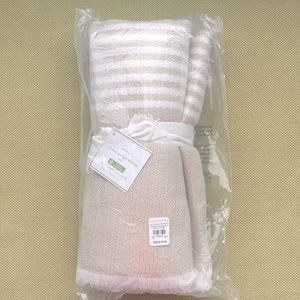 POTTERY BARN Clover Stripe Throw Blanket 50x60in (NWT)